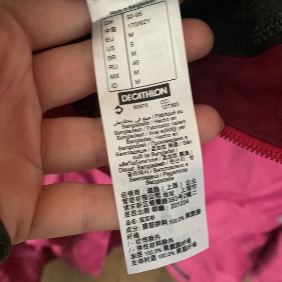 Ski jacket - Picture 2 of 3